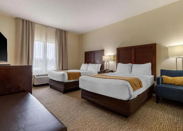 Comfort Inn & Suites